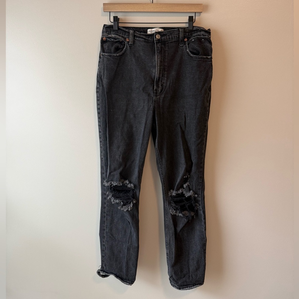 Abercrombie & Fitch Ankle Straight Jeans in Dark Gray/Black
